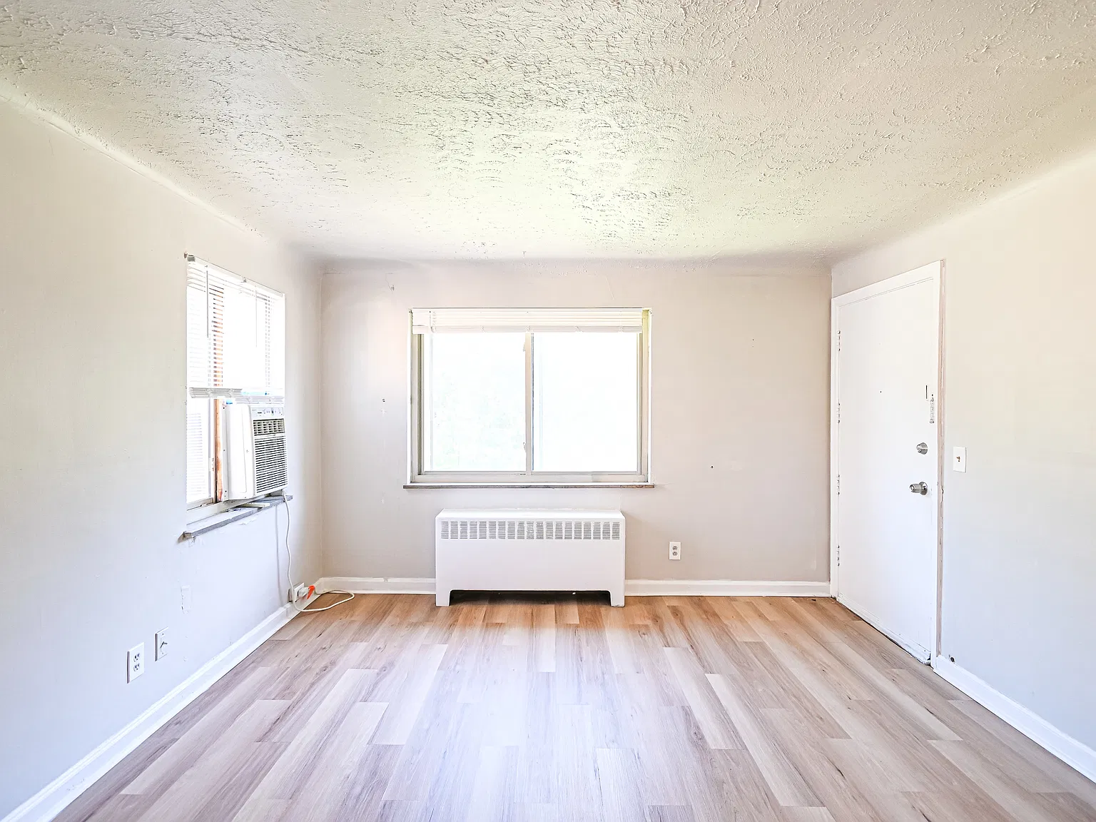 7139 Eastlawn Drive - 3 — Photo 3