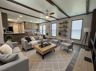 2207 N 1st St #LL116, Conroe, TX 77301