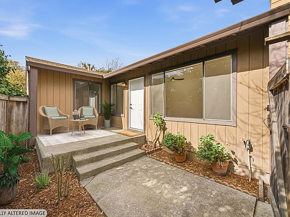 4th image of 850 E Cotati Avenue #11