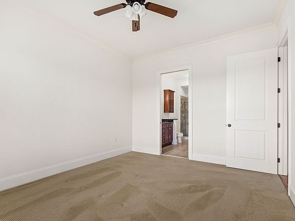 4th image of 3635 E Paces Cir NE Unit 1305