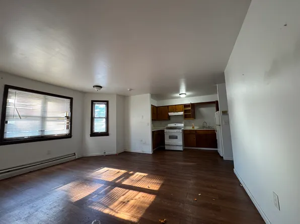 272 Cleveland Ave #G8, Hartford, CT 06120