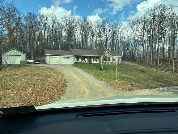 3rd image of 363 Sunny Brush Dr