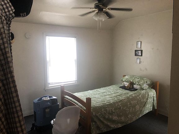 4th image of 5721 W Capitol Dr