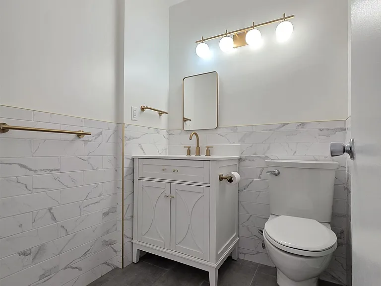 7004 Boulevard East #37A — Photo 15