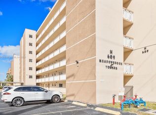 609 NE 14th Ave APT 105, Hallandale Beach, FL 33009