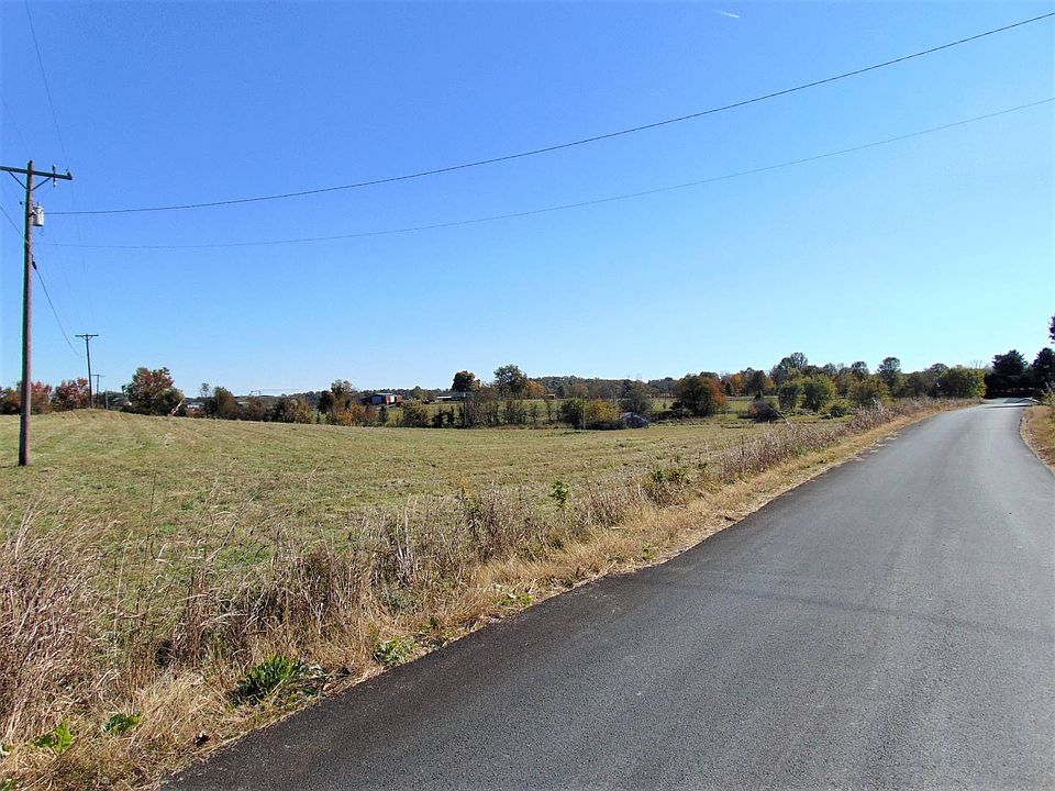 2nd image of Mills Ln #A