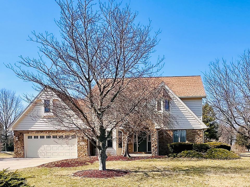 1st image of 4615 Glen Moor Way