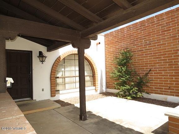 5th image of 556 W Paseo Solana