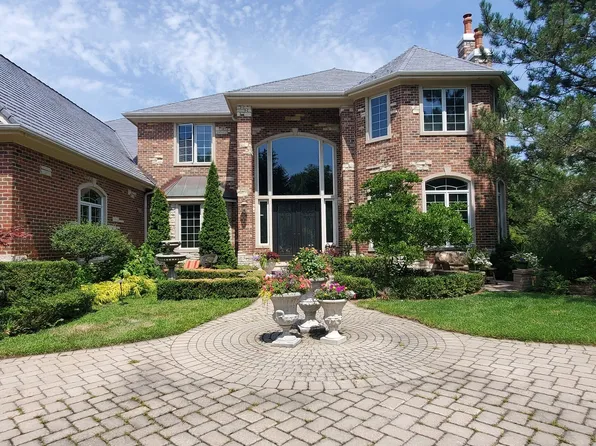 308 Ottawa Ln, Oak Brook, IL 60523