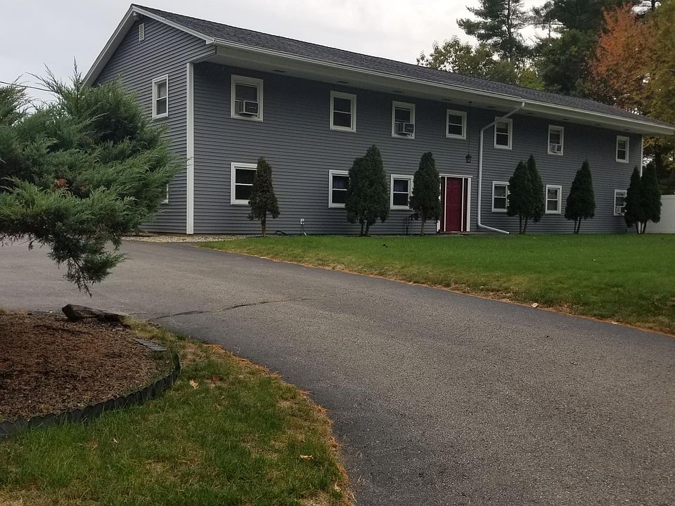 Tastefully maintained Apartment Building