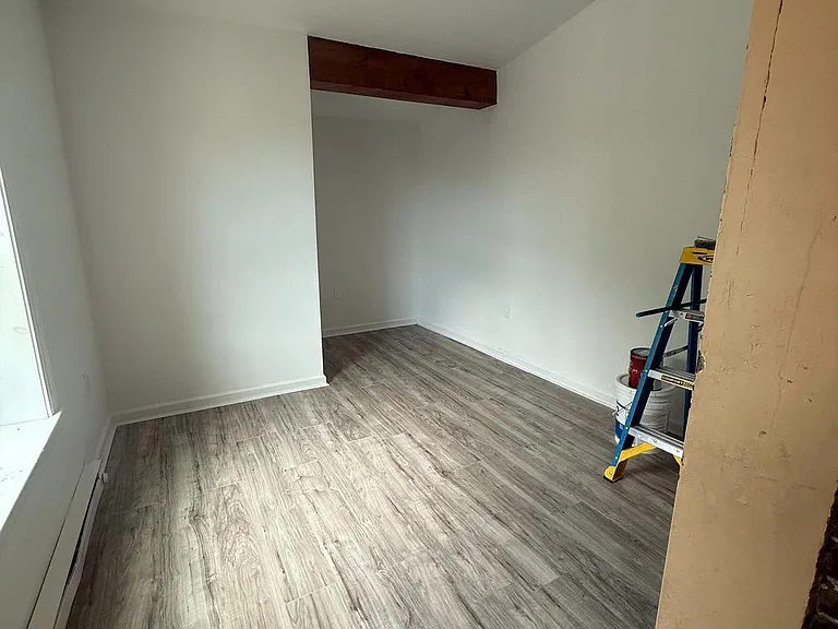 24 Marshall Ave #3 — Photo 11