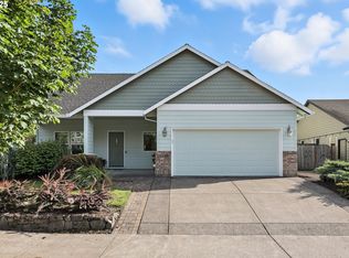 20498 NE Lakeside Dr, Fairview, OR 97024