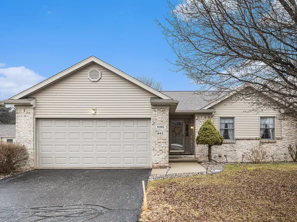 843 Emerald Dr, Charlotte, MI 48813