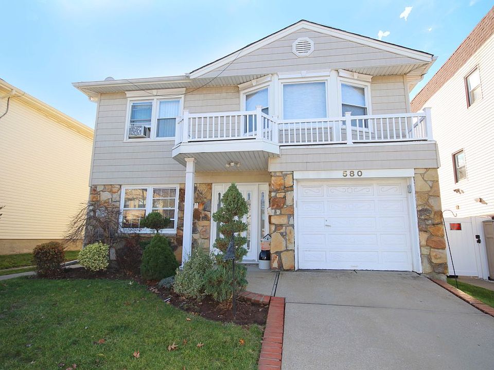 1st image of 580 Klondike Ave