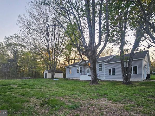 1105 Mica Rd, Mineral, VA 23117