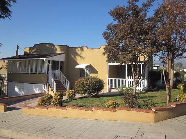 1st image of 1145 E Palmer Ave