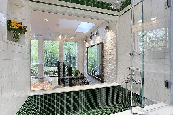 Sold by Corcoran | media 58