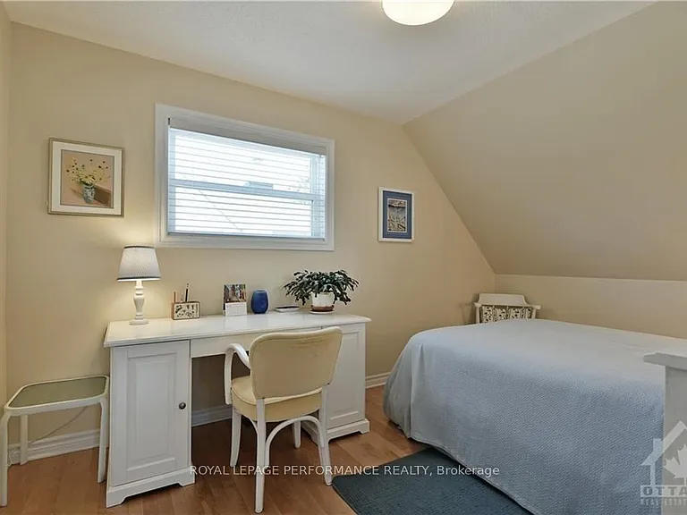 1707 Edge Hill Pl — Photo 14