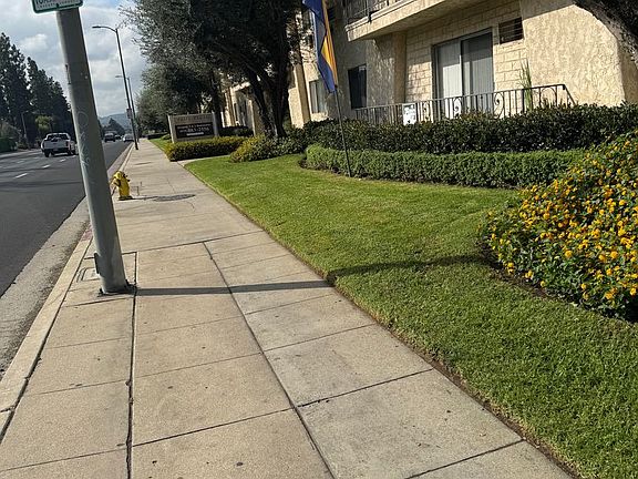 3rd image of 7909 Topanga Canyon Blvd APT 124