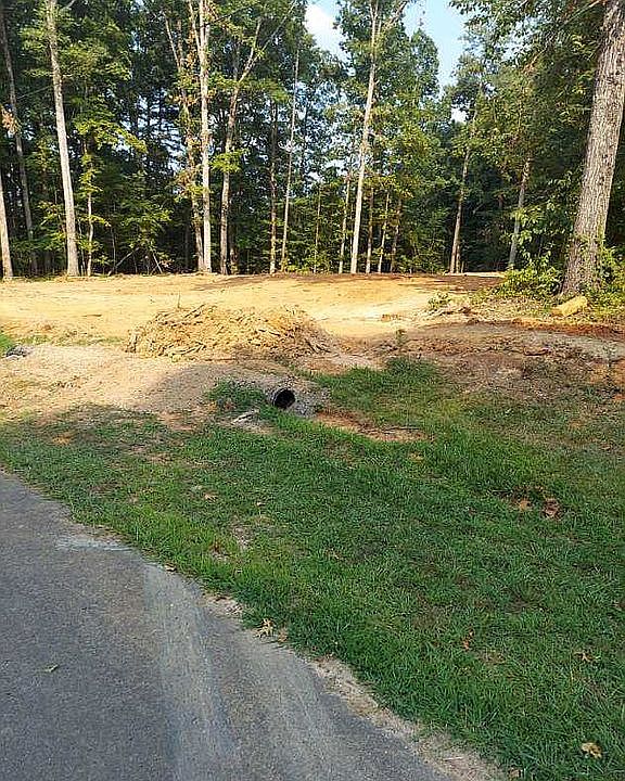 2nd image of Elizabeth Ave #73
