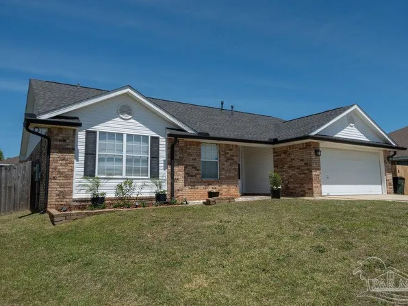 2028 Jason Dr, Cantonment, FL 32533