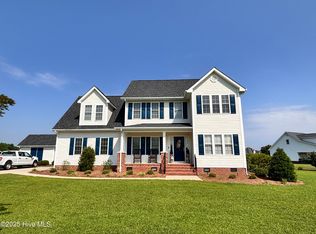 1604 Timberlake Dr, Clinton, NC 28328