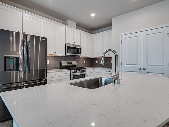 2nd image of 13045 Cottage Crest Ln