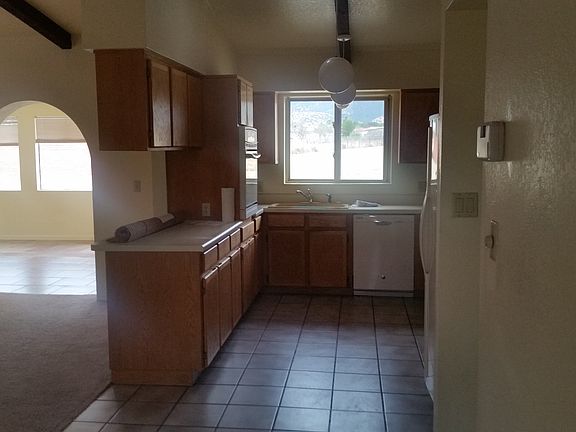 4th image of 5254 S Apache Ave