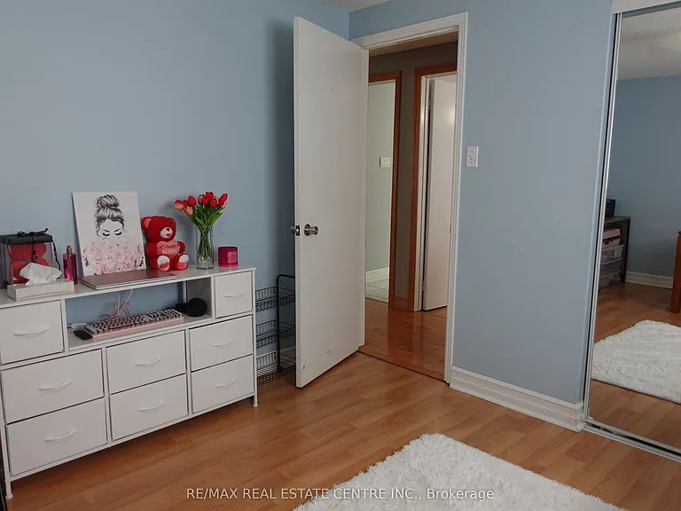 21 Maitland Dr — Photo 24