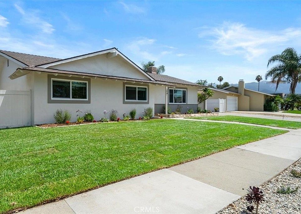 1st image of 554 Dorena Dr