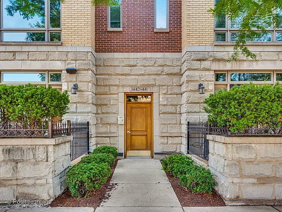 2nd image of 3444 N Ashland Ave APT 2N