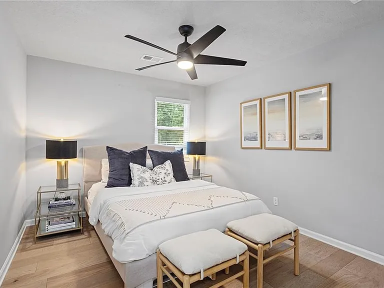 1185 Jamestowne Trl — Photo 17