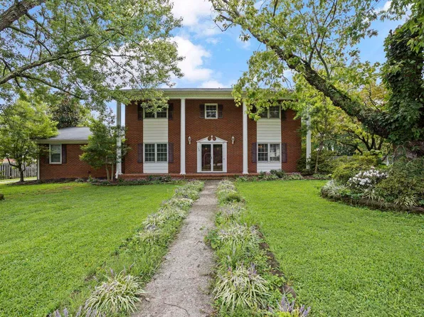 132 Avalon Cir, Easley, SC 29640