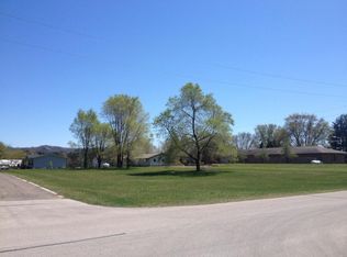 9 Street, Cochrane, WI 54622