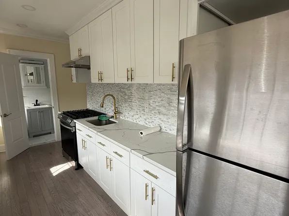 (undisclosed Address), Bronx, NY 10461