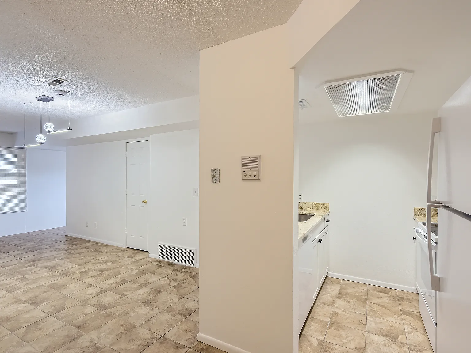 3 bed, 1771 sqft, $2,500 — Photo 1
