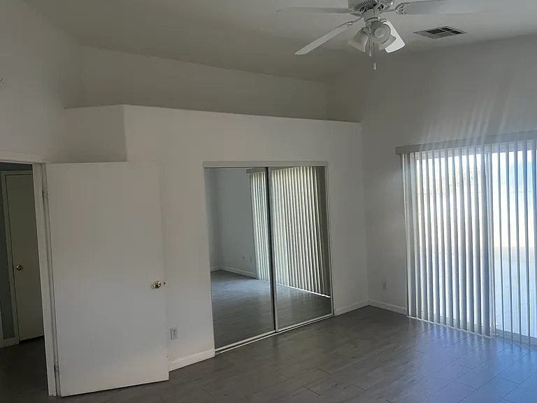 830 Aurora Way — Photo 15