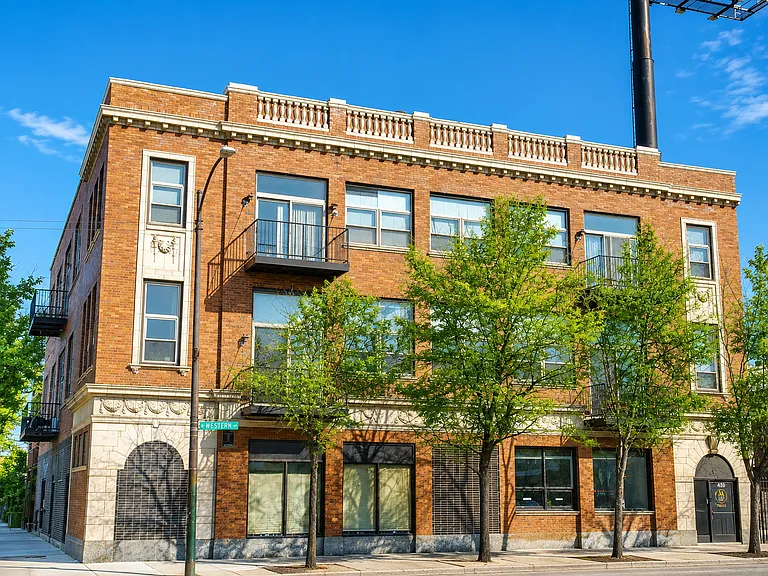 2375 W Montana St #3B — Photo 1
