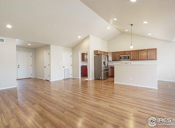 4th image of 1107 E 25th St