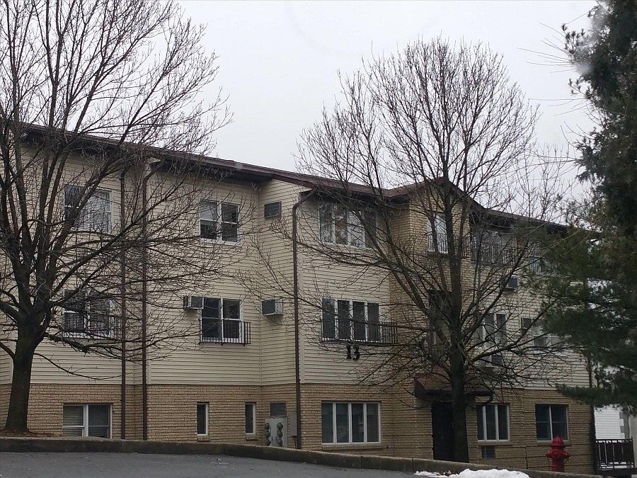 1st image of 13 Eahal Ct
