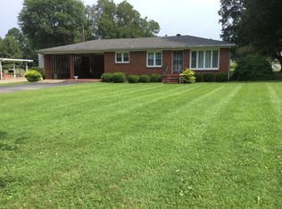 315 Buena Vista Rd, Huntingdon, TN 38344