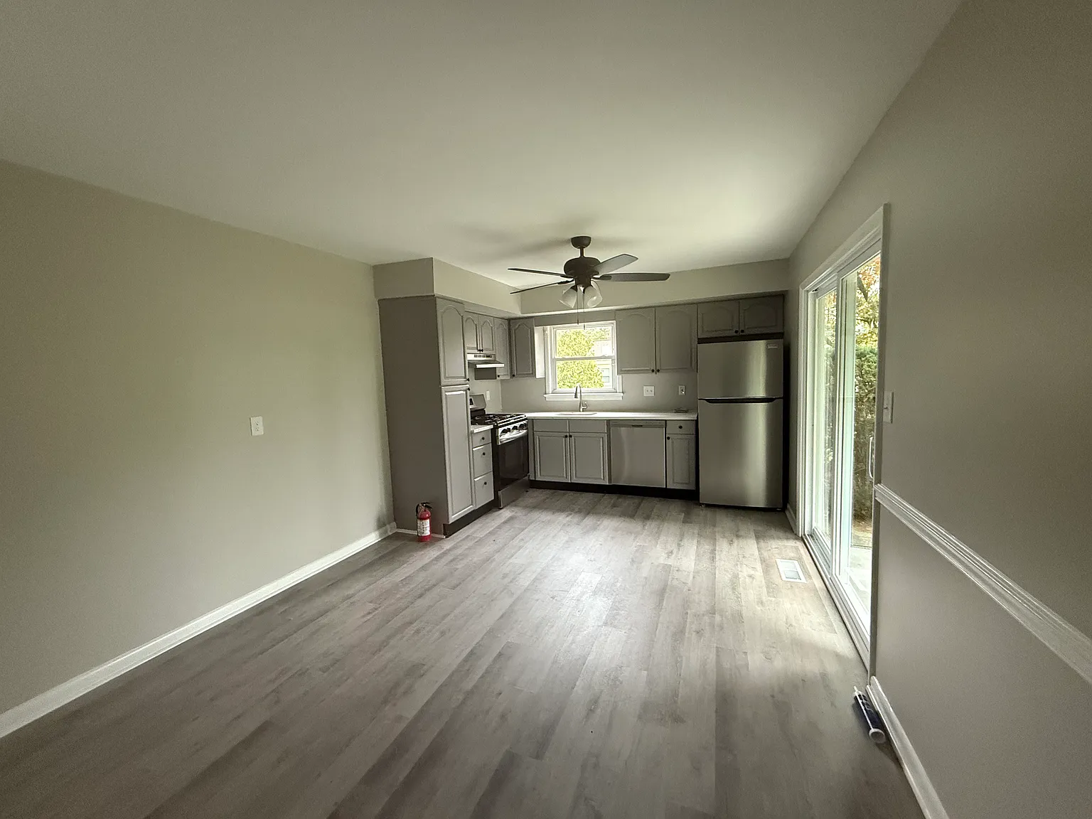 2 bed, $2,200 — Photo 2