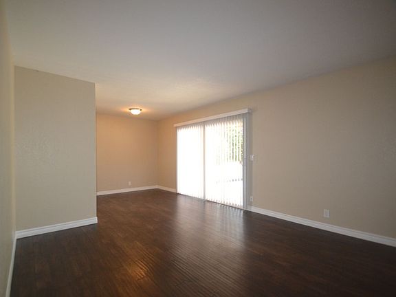 3rd image of 7103 Kengard Ave