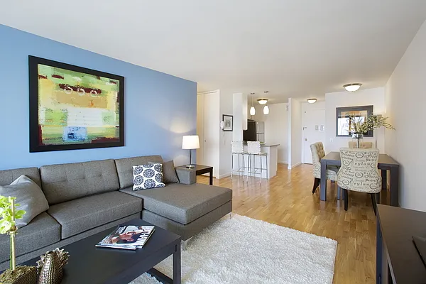 Rented by Cooper & Cooper Real Estate | media 1