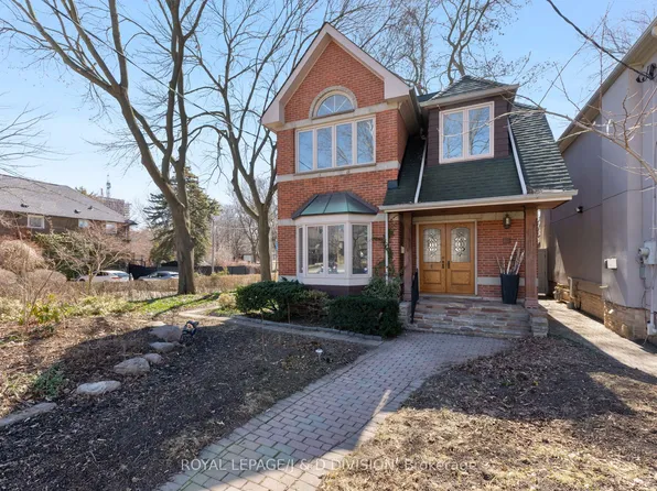 77 Chaplin Cres, Toronto, ON M5P 1A4