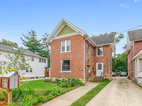 446 W Park Ave, Aurora, IL 60506