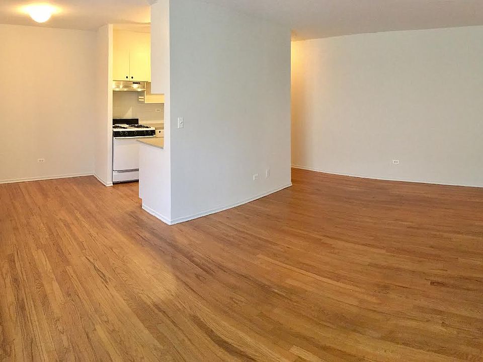 1st image of 5747 N Winthrop Ave APT 314