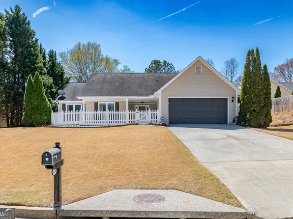 5880 Tallant Dr, Sugar Hill, GA 30518