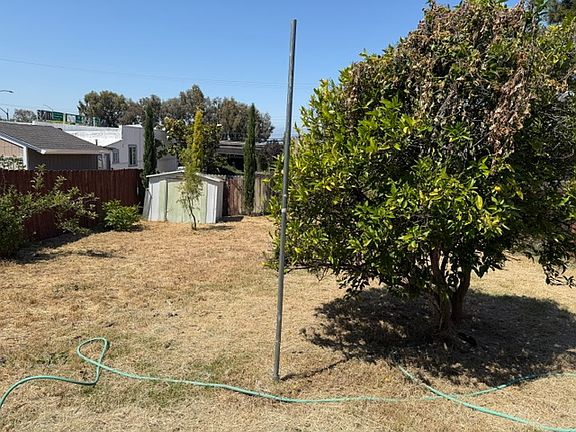 5th image of 16781 Ehle St