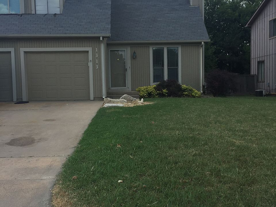 1st image of 1313 S Linden St
